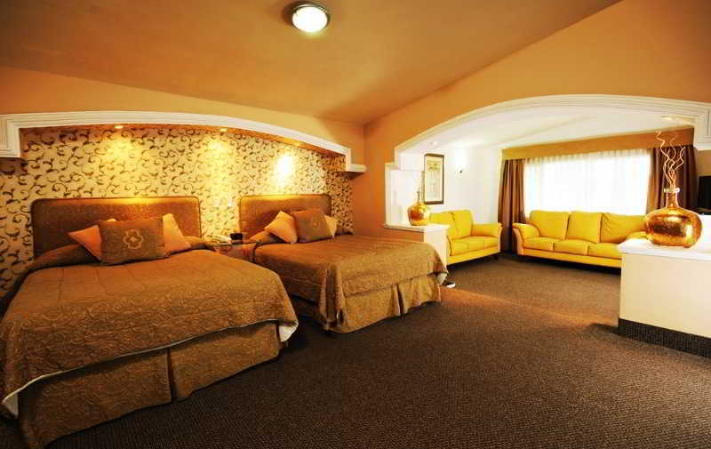 Hotel Baruk Teleferico Centro Historico サカテカス 部屋 写真